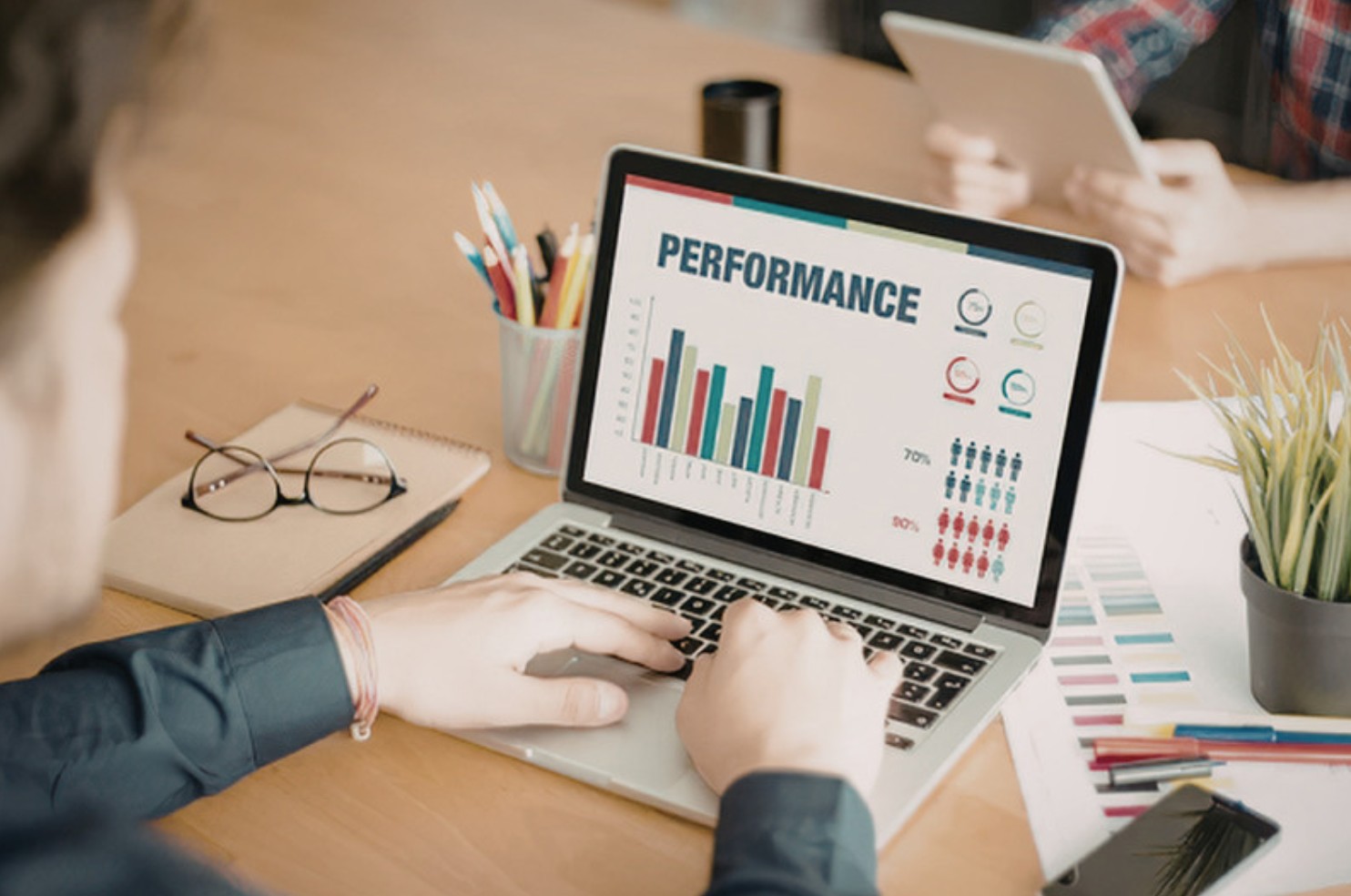Campaign performance dashboard on a laptop